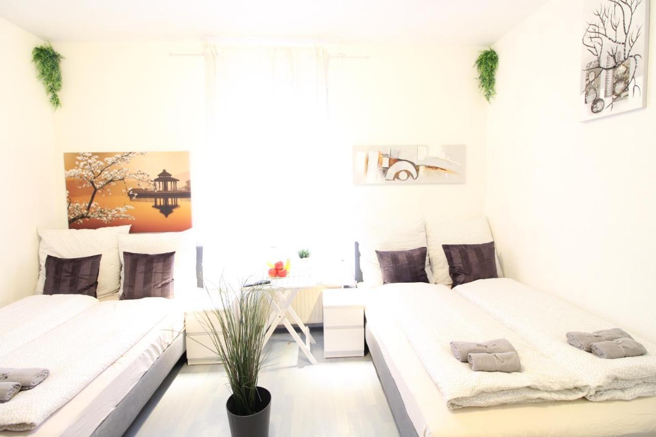 Downtown Apartments Ulm - Im Herzen Von Ulm & Komfortable Boxspringbetten Eksteriør bilde